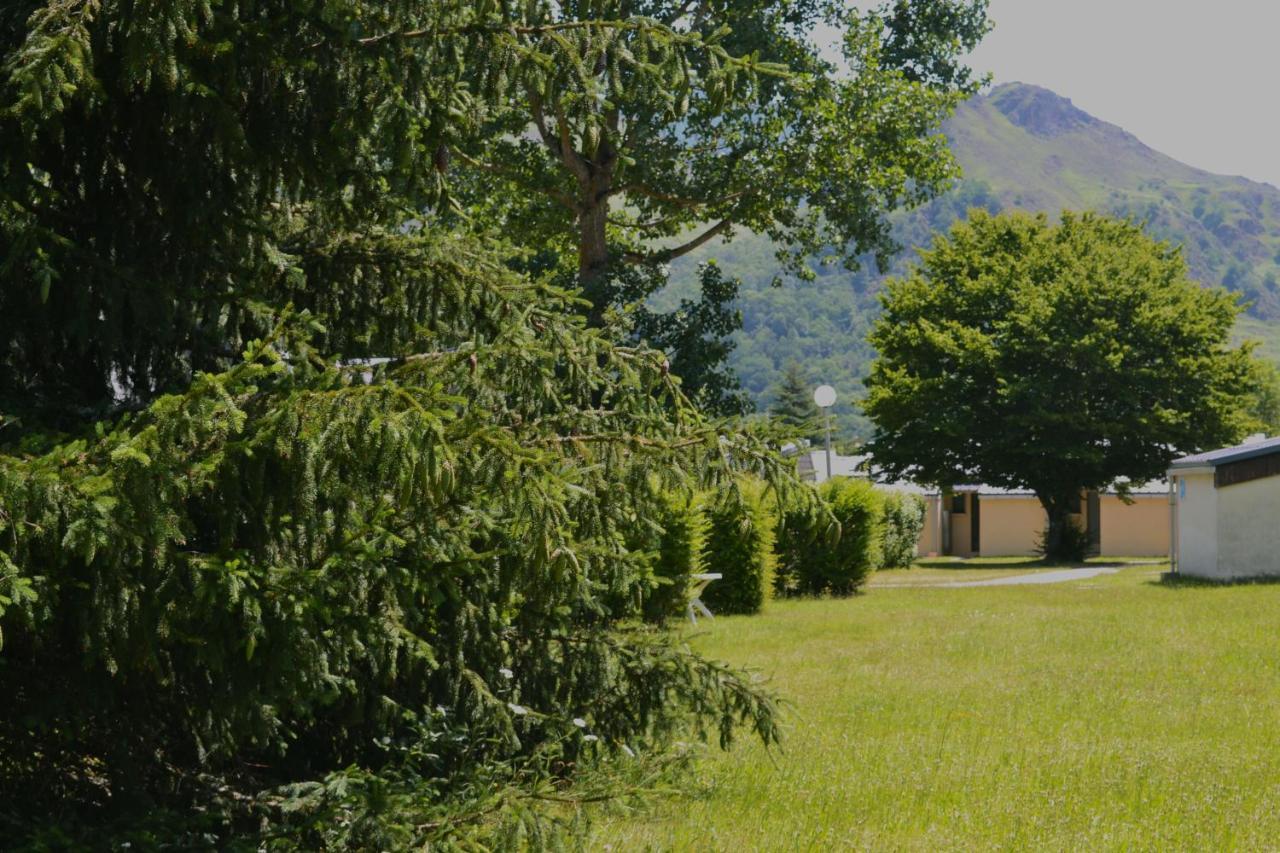 Les gîtes de Beille Les Cabannes  Extérieur photo